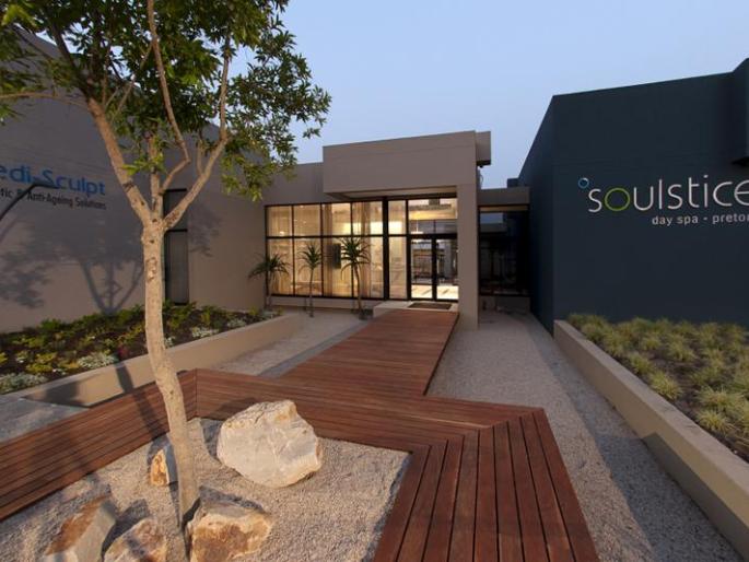 Building the elements of life.